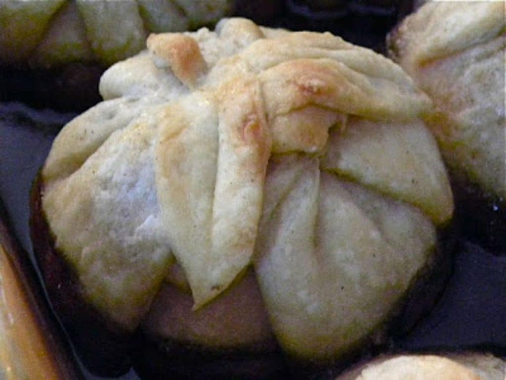 baked apple dumpling