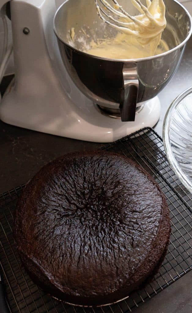 cake cooling before being frosted